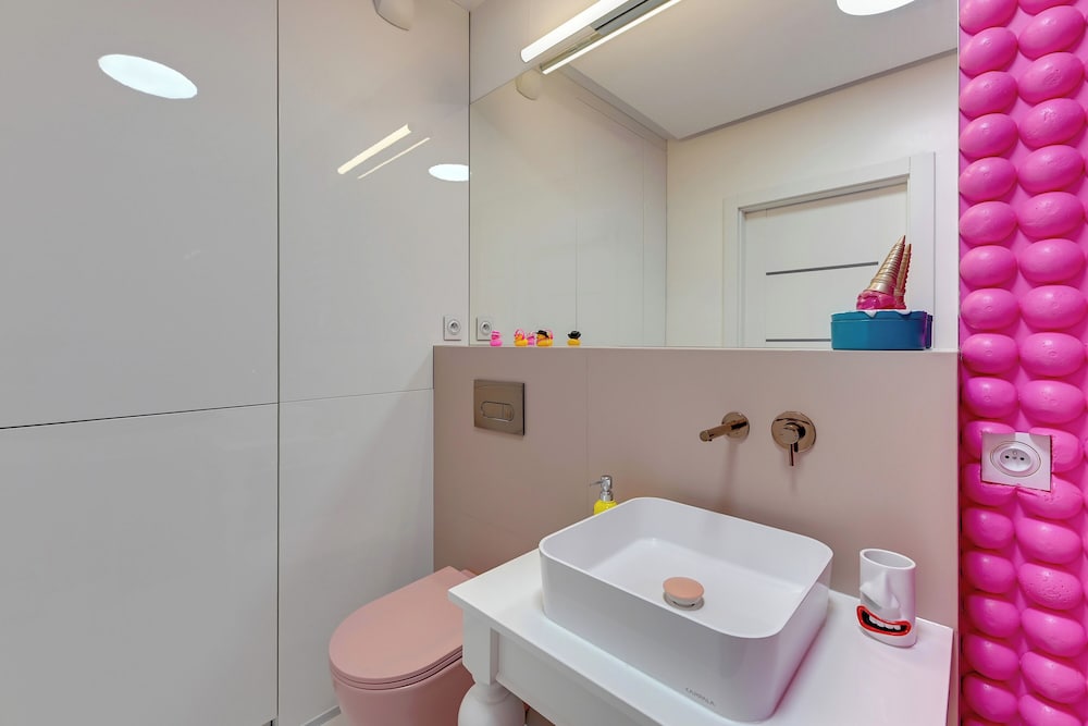 Żurawie Pink Port by Grand Apartments