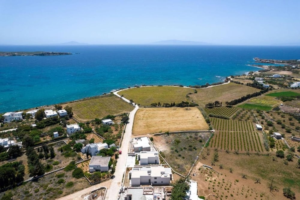 Villa Nerida -island Living Paros-