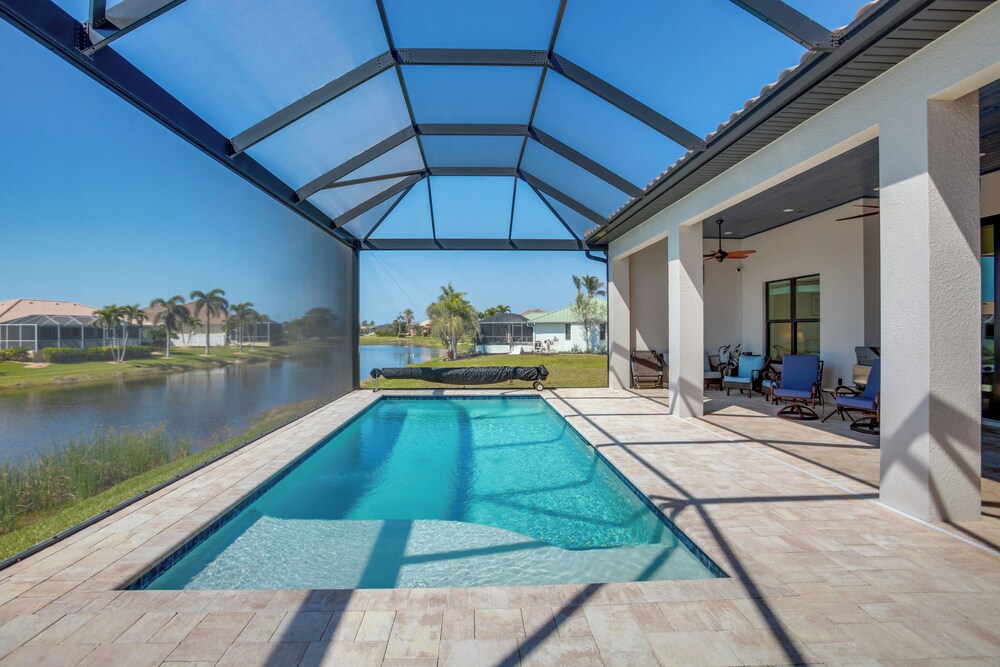 Home w/ Private Pool & Lake Views in Punta Gorda!