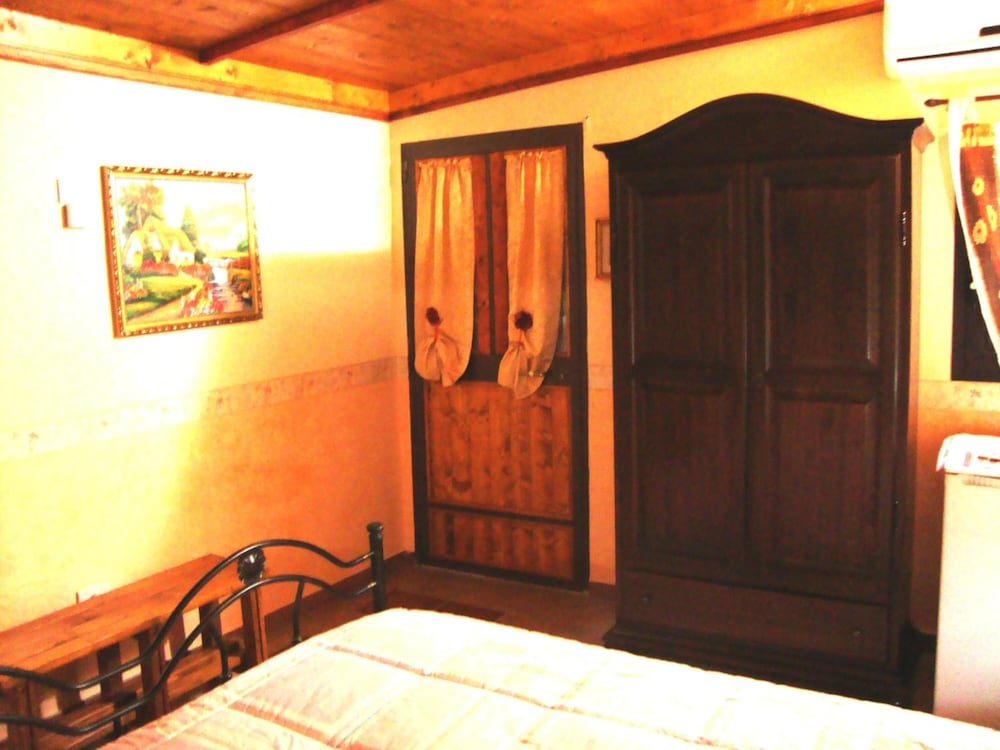 Photo 47