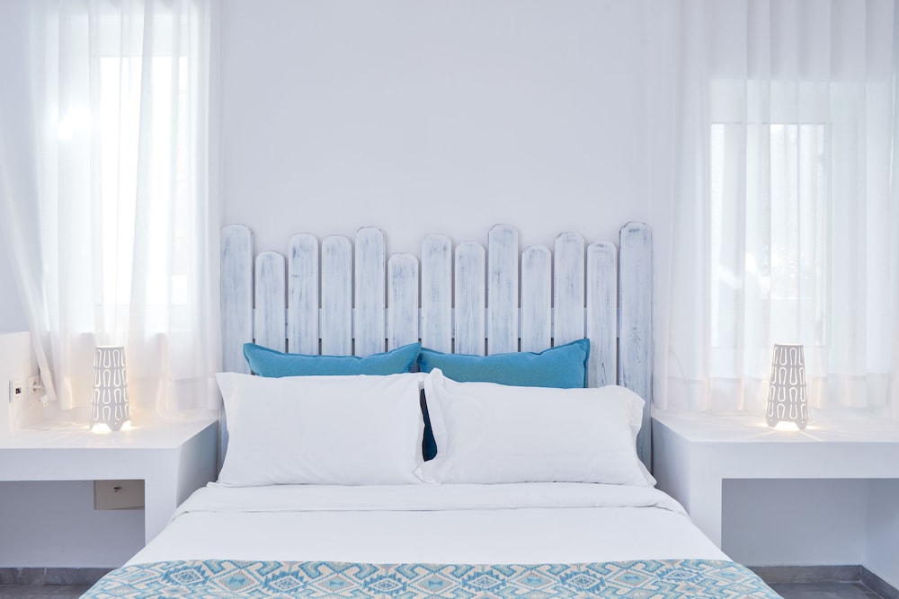 Mykonos Town Suites