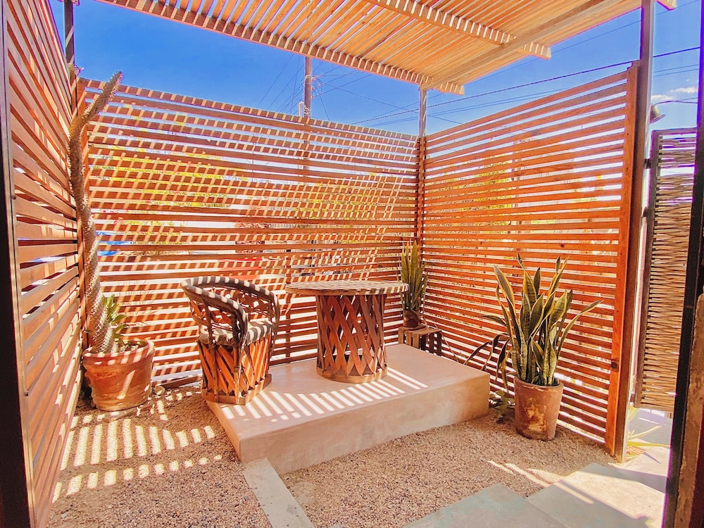 Perro Surfero Hotel Boutique - Todos Santos, BCS