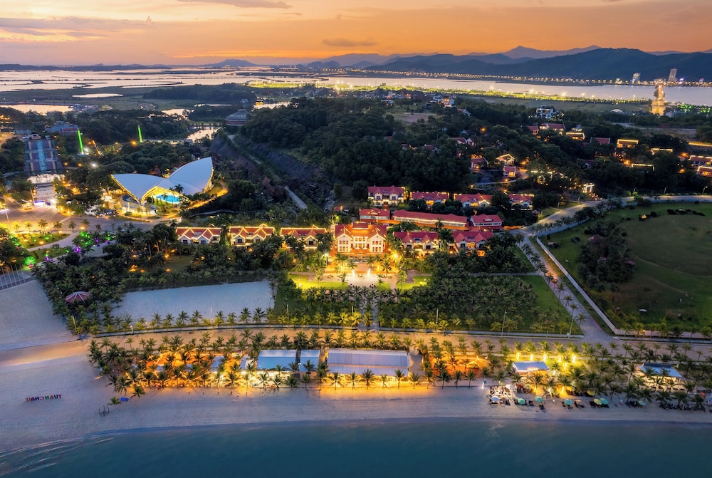 Tuan Chau Resort Ha Long