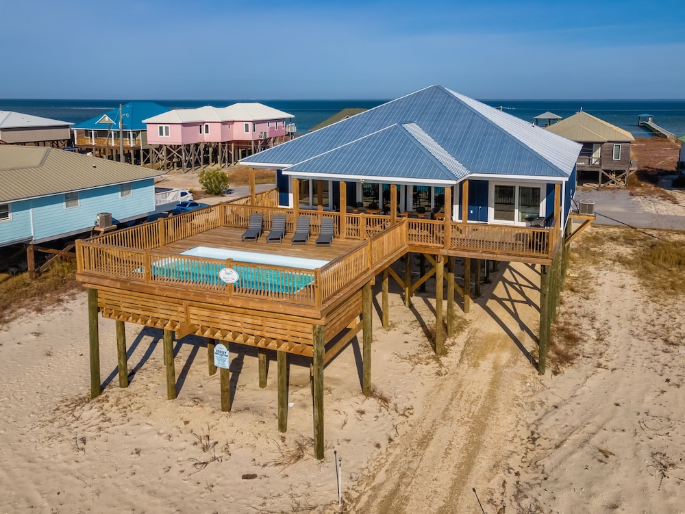 Blue Jays - 2334 Bienville 4 Bedroom Home by RedAwning view 4