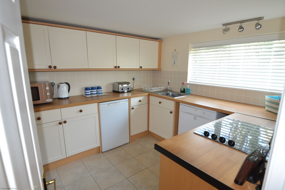 The Cottage, Ryde view 2