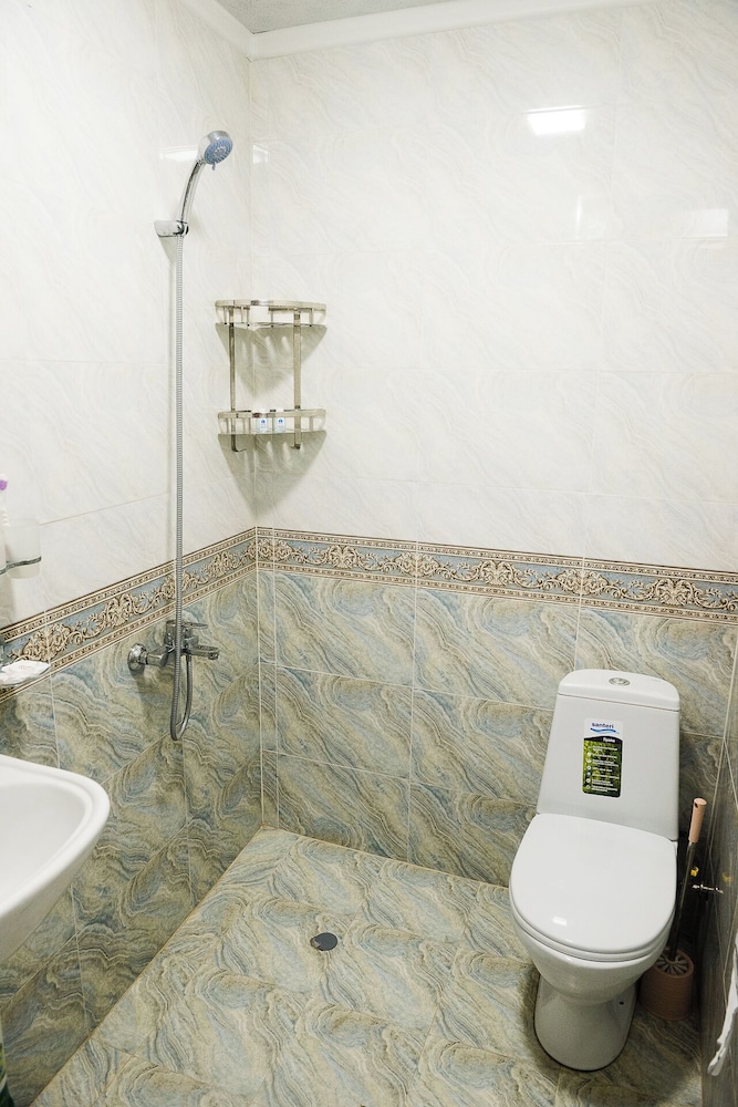 Durdona Guest House