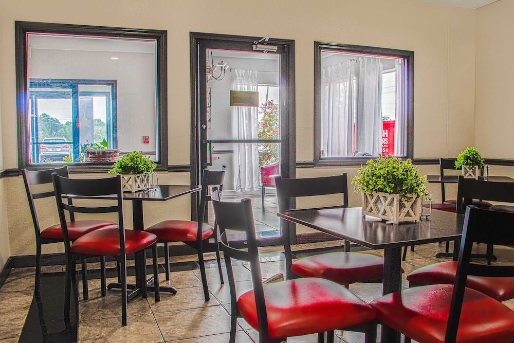 Americas Best Value Inn Donaldsonville