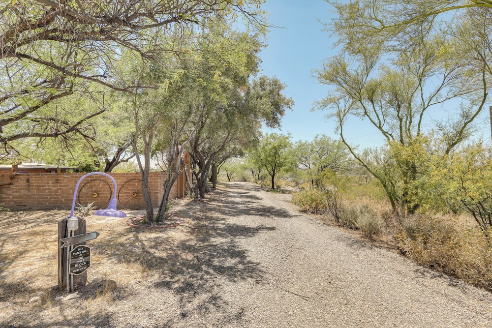 Near Hiking: Mtn-view Tucson Studio Retreat