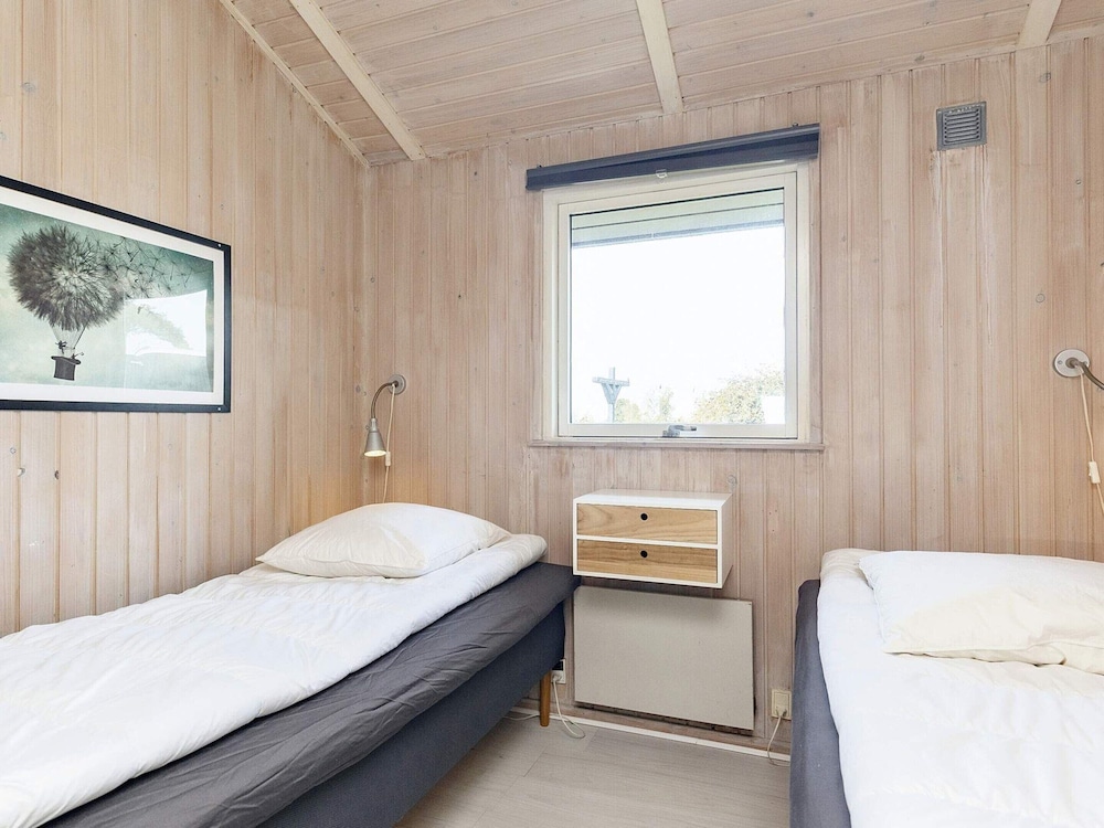 10 Person Holiday Home in Humble view 3