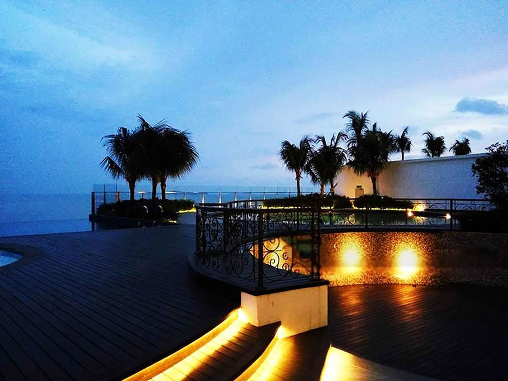 Brooklyn Suite Sea View
