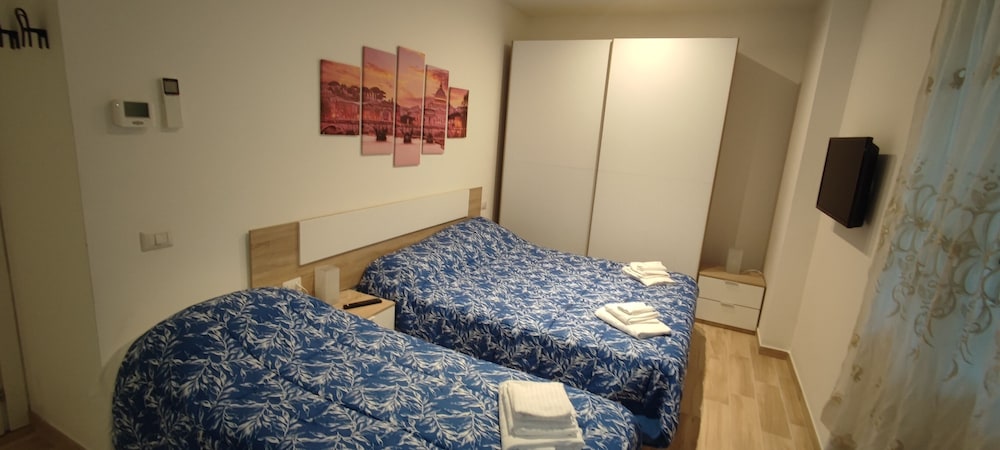 Pisky's Guest House