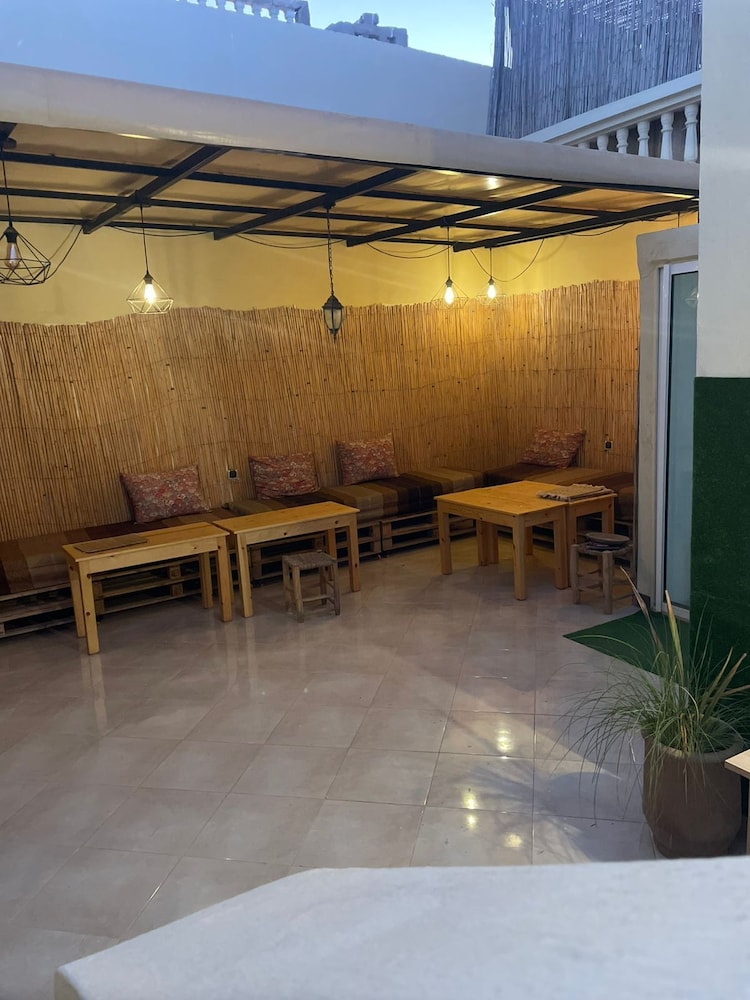Eco Bay Surf Camp