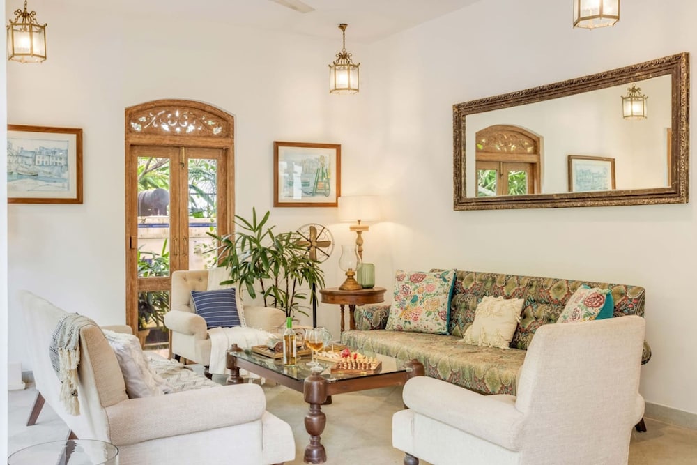 4bhk Villa in Siolim Pool Lush Forest View