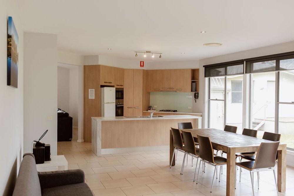 Tindarra Resort