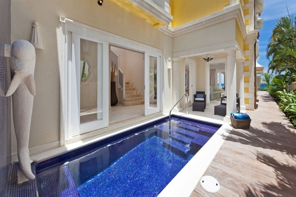 Still Fathoms 5 Bedroom Villa