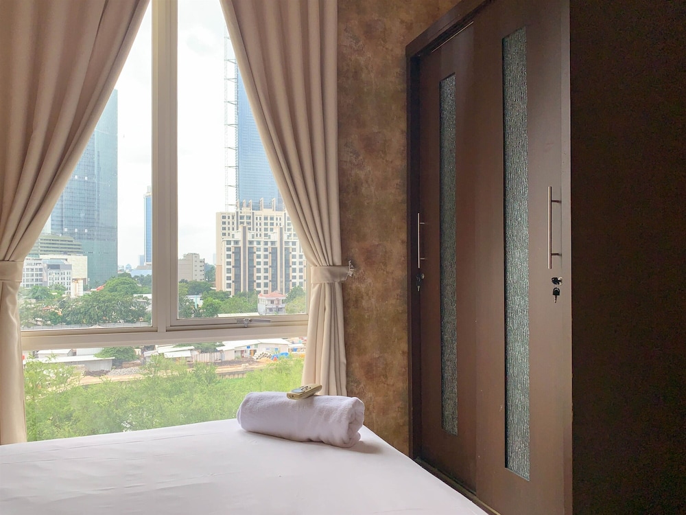 Spacious and Nice 2BR Apartment (Executive City Home unit) at Thamrin Residence