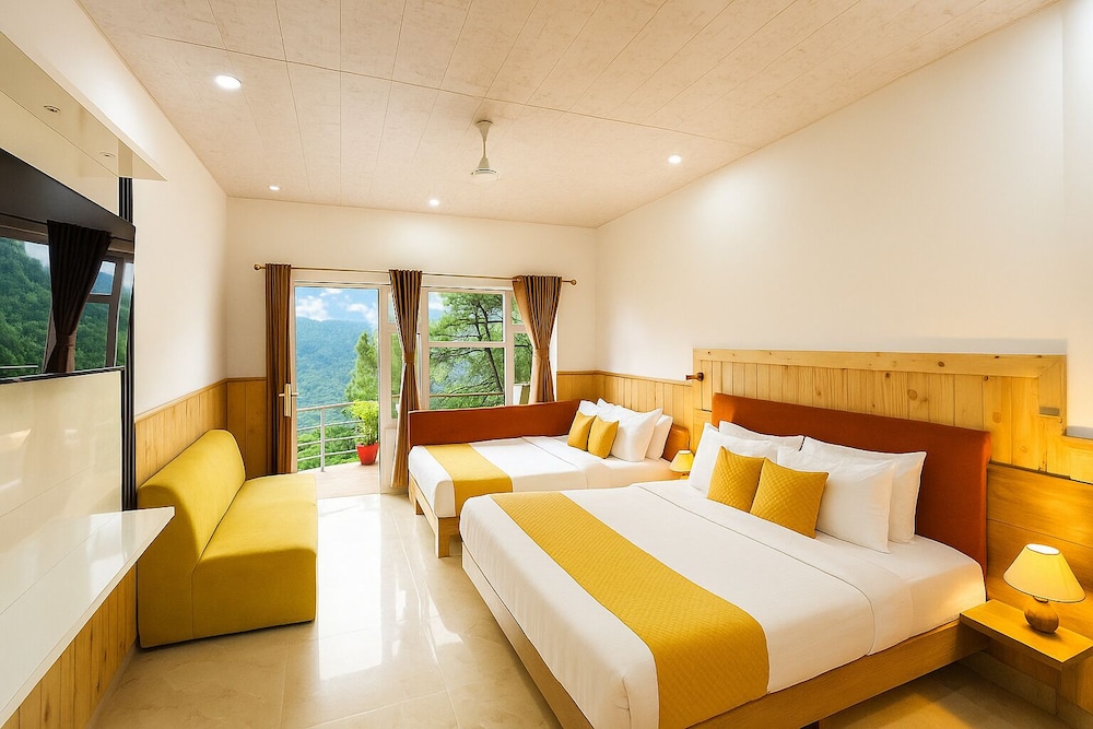 Hotel Shiva Lake - Near Mussoorie Lake