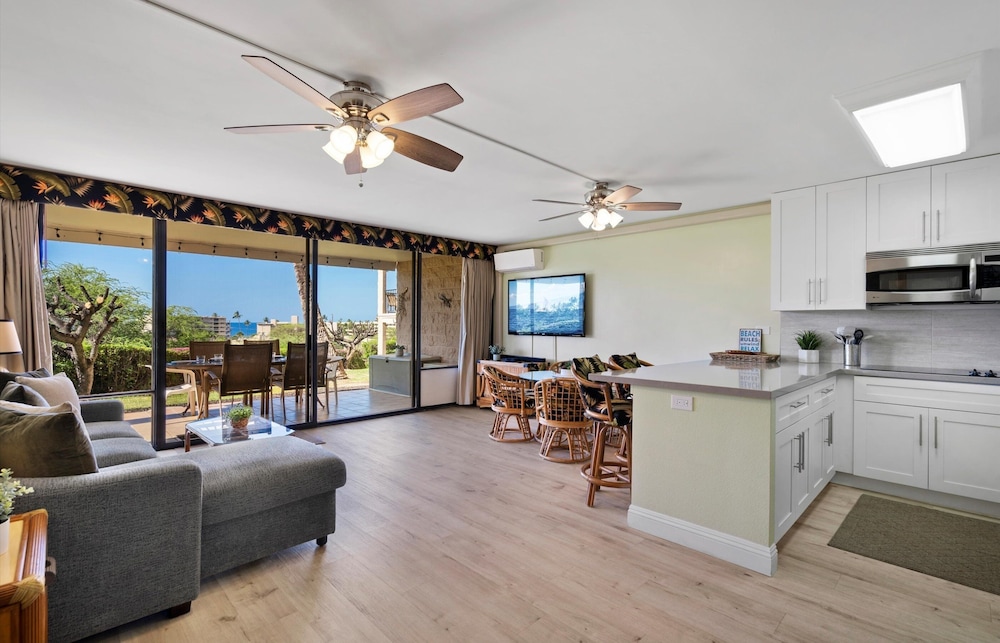 Kihei Ali'i Kai D108 2 Bedroom Condo