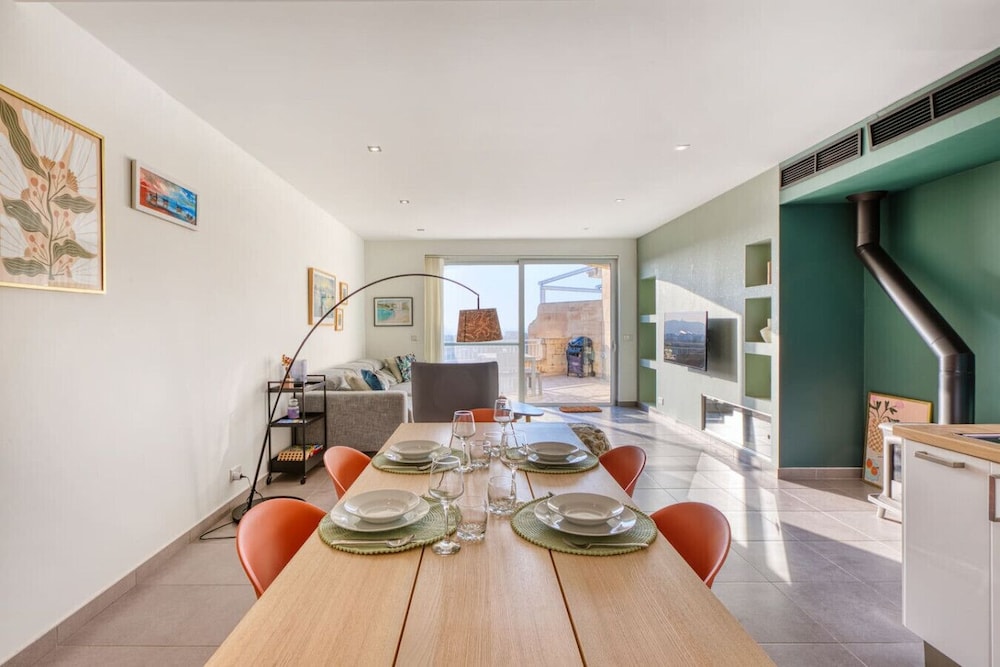 The Dreamy Terrace Pool BBQ in Xag ra Gozo