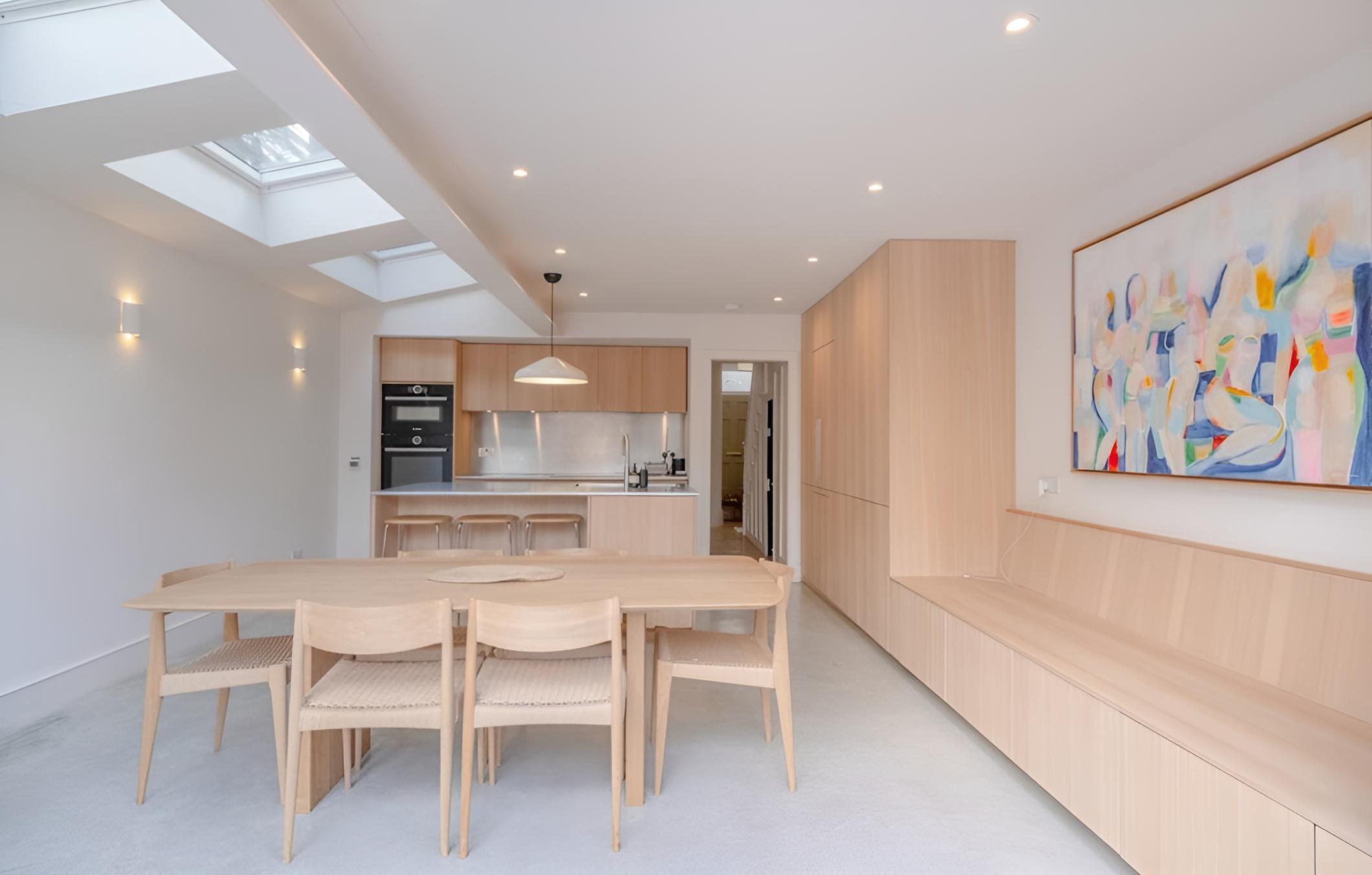 Beautiful Minimalistic 2BD House - Victoria Park