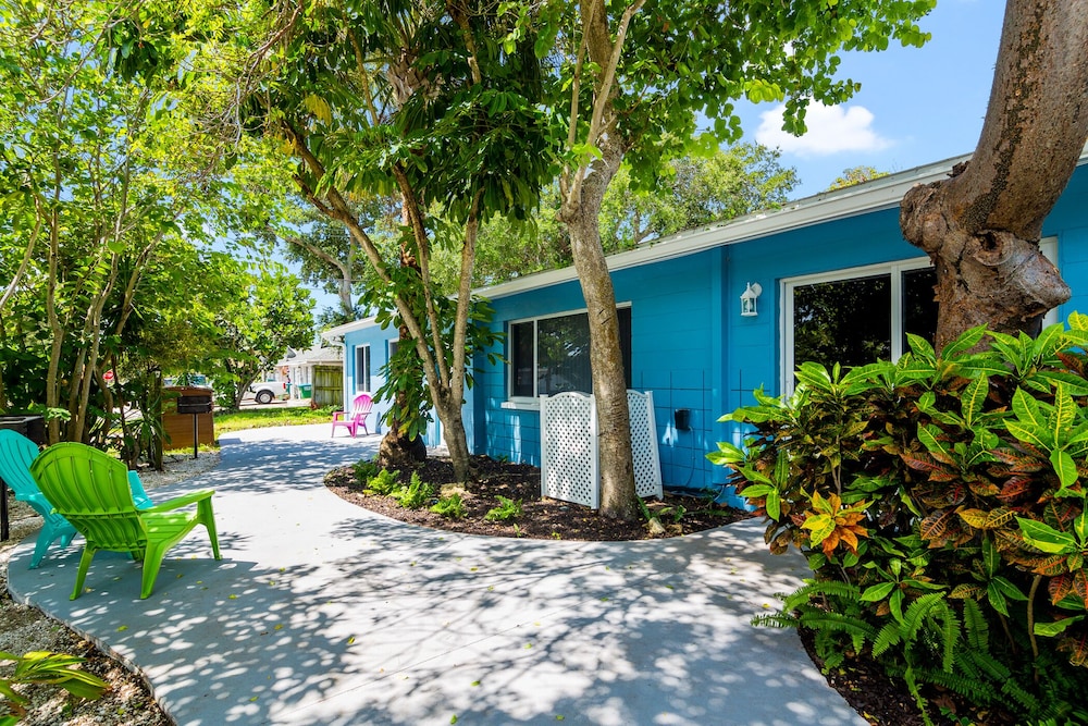 Coco Sands Villas