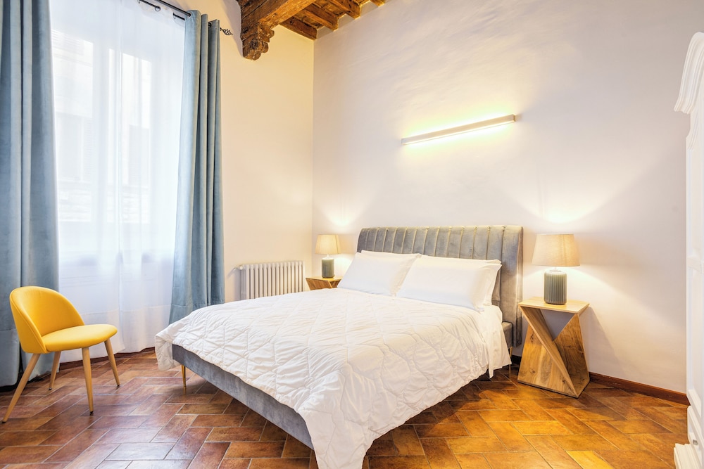 Condotta 16 Apartments