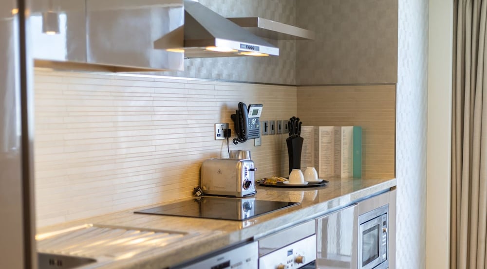 Luxury 1BR Apartment Close to Top Attractions