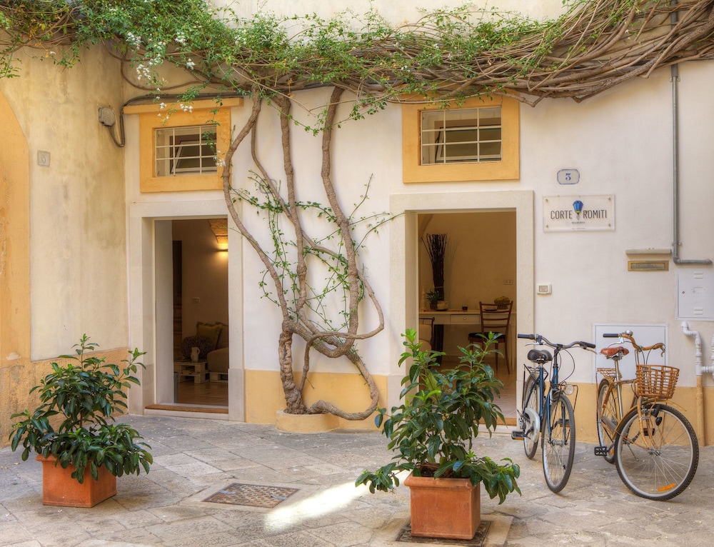 B&B Corte dei Romiti