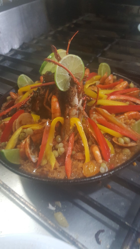 Luz de Luna Hotel & Spanish Restaurant