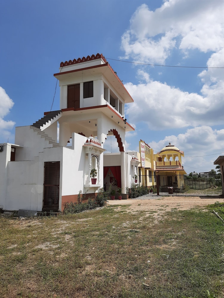 Vijayam Resort
