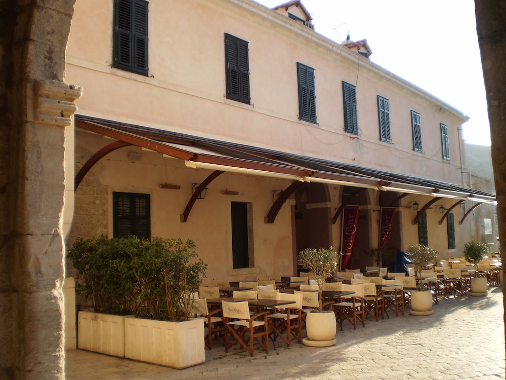 Dubrovnik Old Port Accommodation