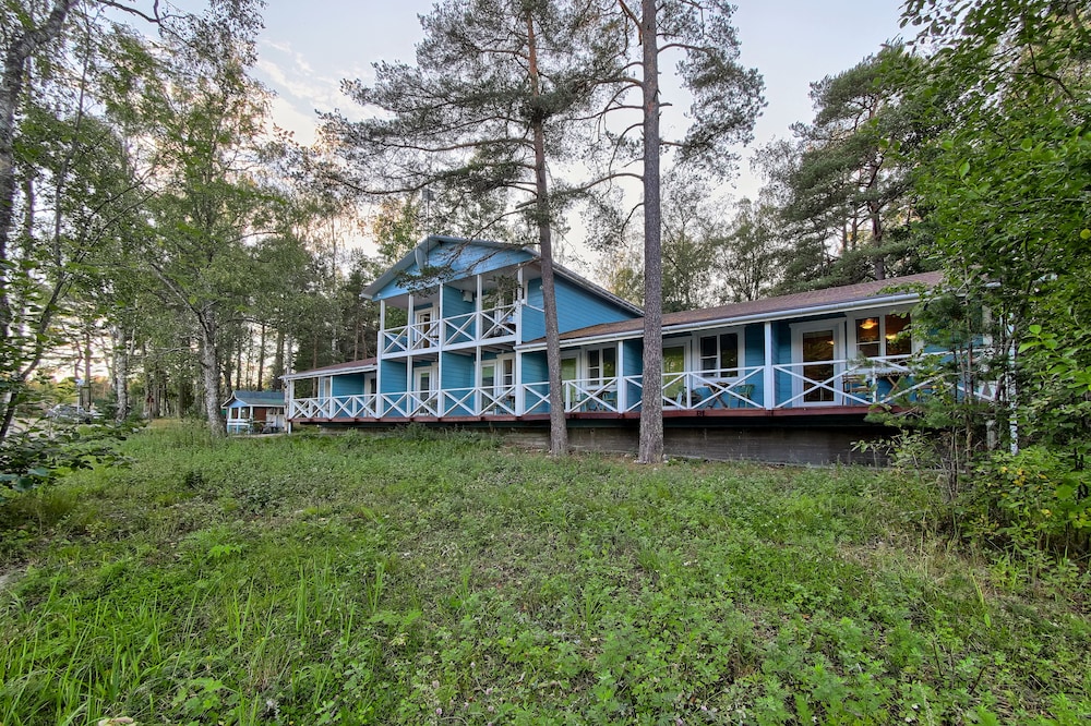 LADOGA OZERO hotel