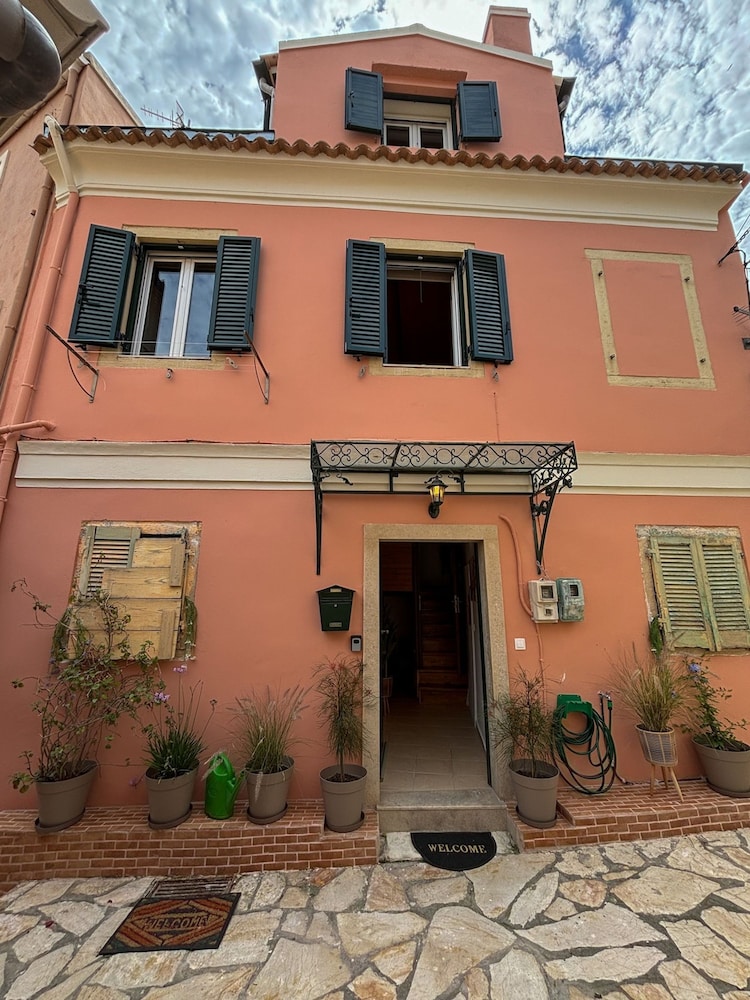 Vilia Port House- Corfu Centre