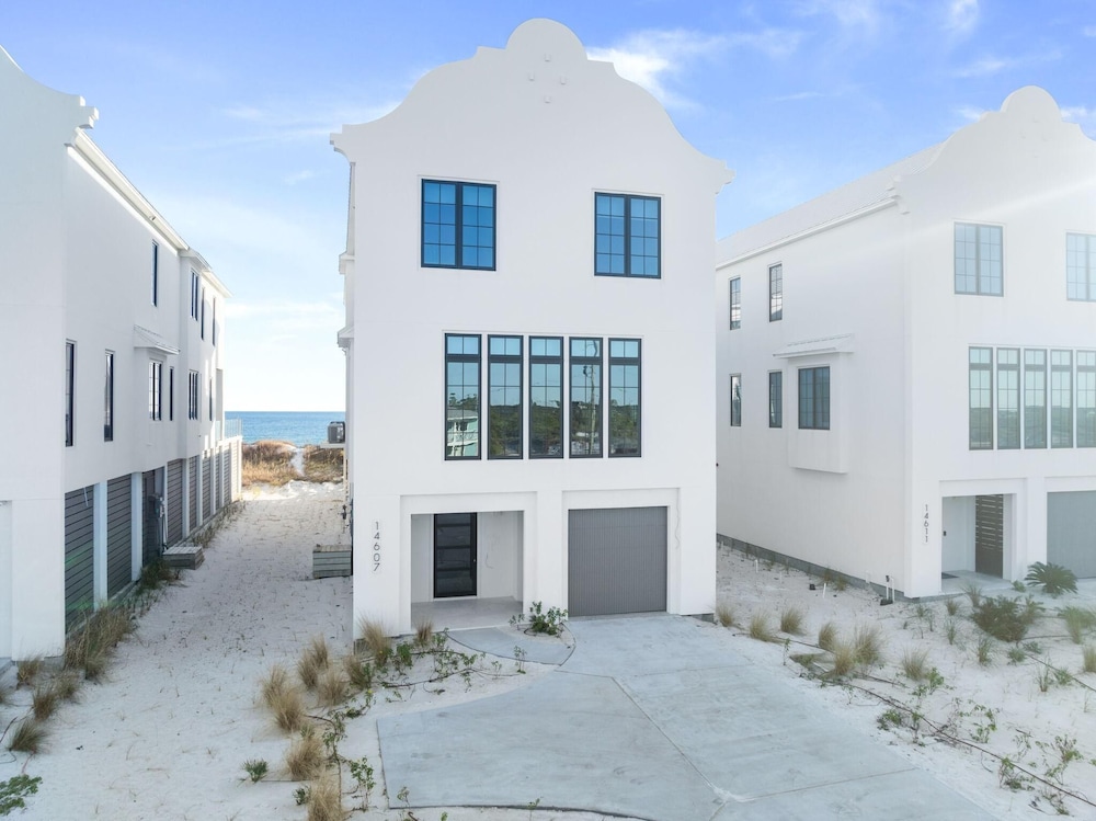 Casita Bonita at Eleanor Beach