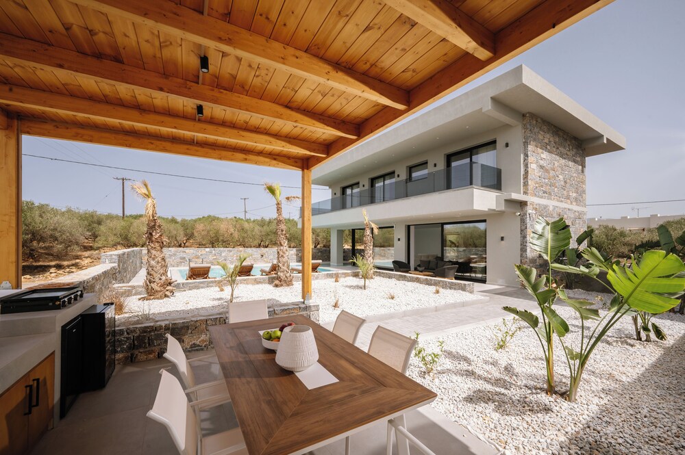 Temma Villas