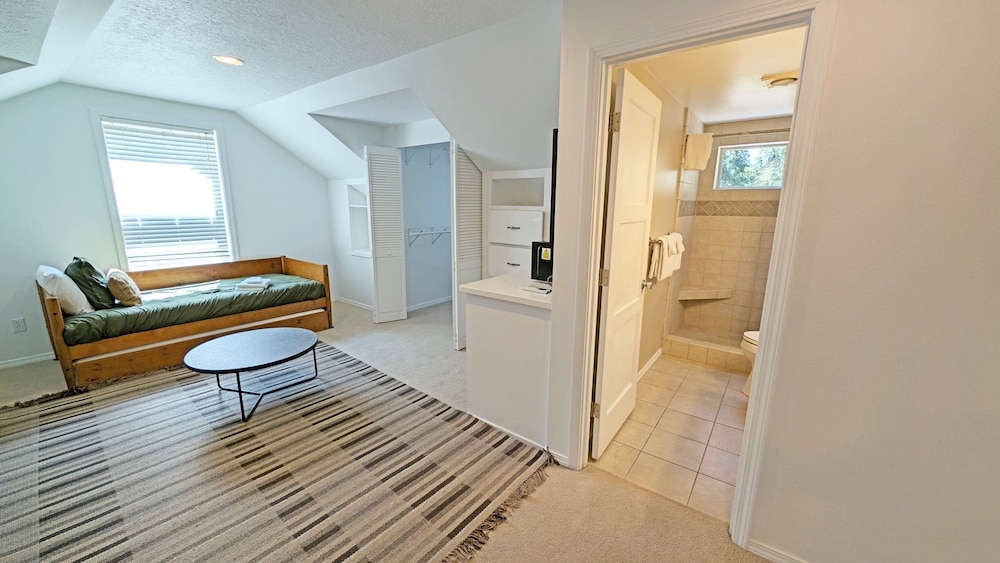 Red Fir 20 3 Bedroom Home