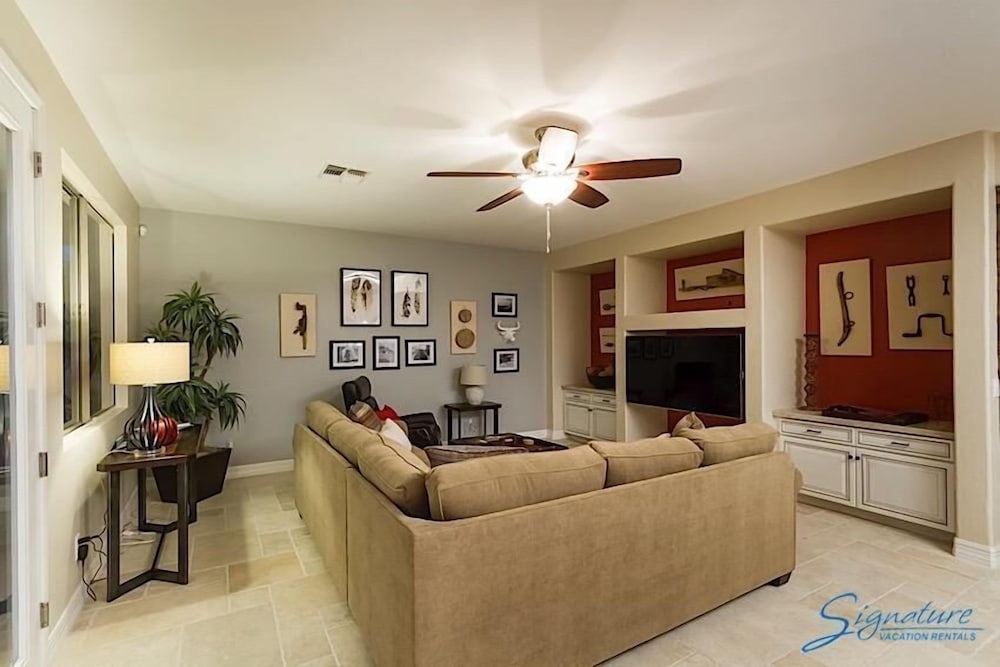Dynamite By Signature Vacation Rentals