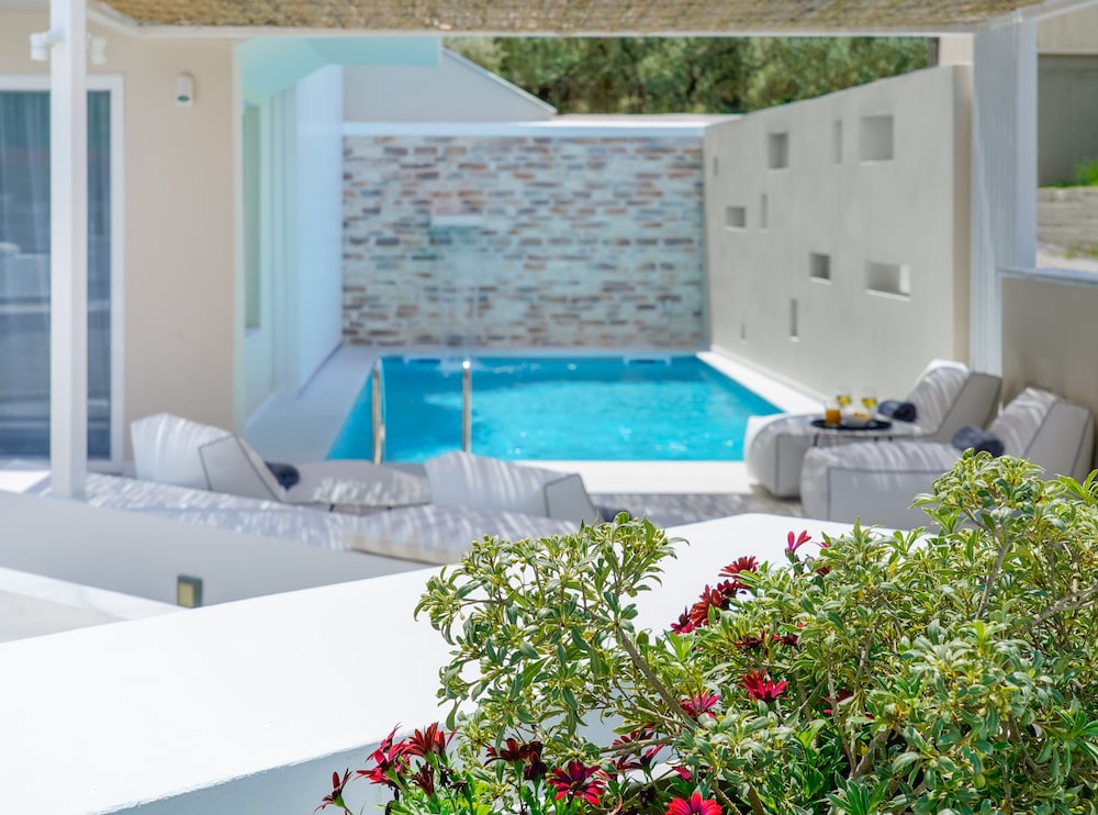 Aelia Villa