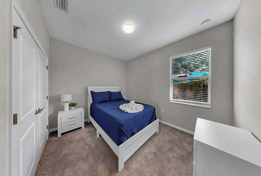 Cozy Downtown Tampa Retreat