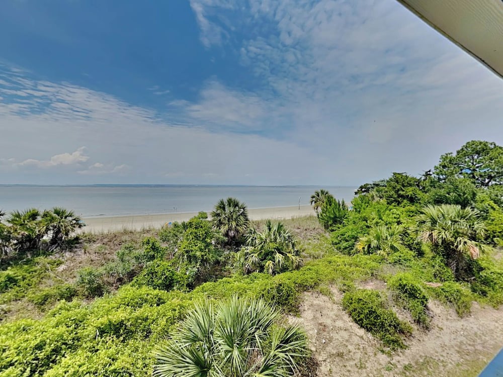 Beach Racquet A218 - Tybee Palms by Tybee Vacation Rentals