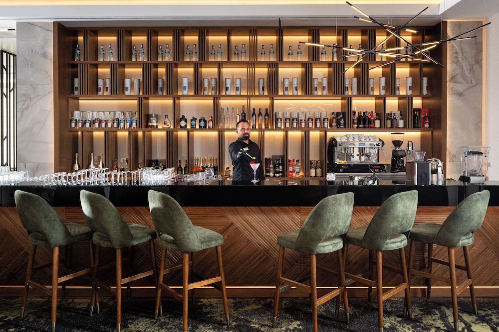 Hotel Alexandrion Experience