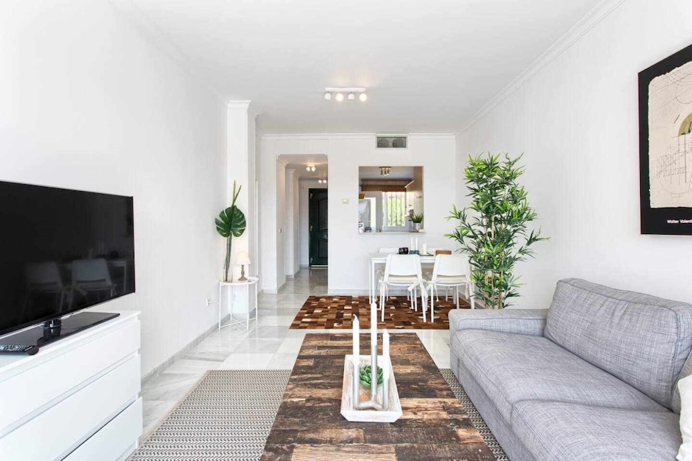 Senorio de Gonzaga Great 2 Bedroom Apartment