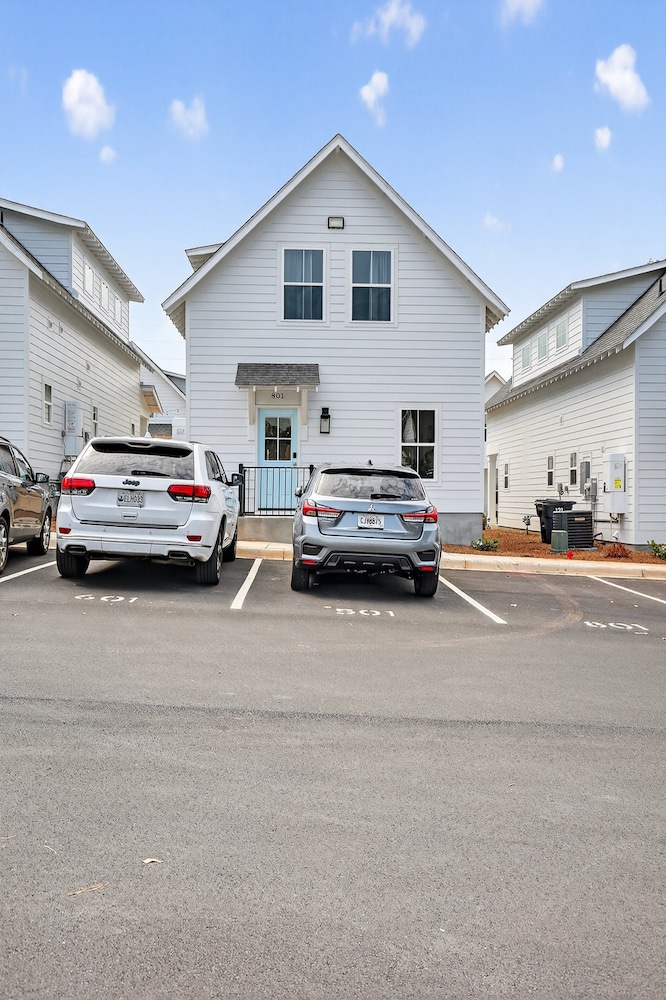 Auburn Gameday Getaway 2 Bedroom Condo