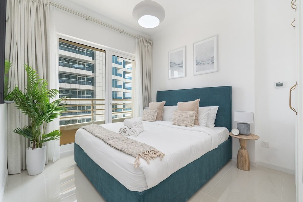 Charming and Cozy 2BR Stay in Dubai Marina