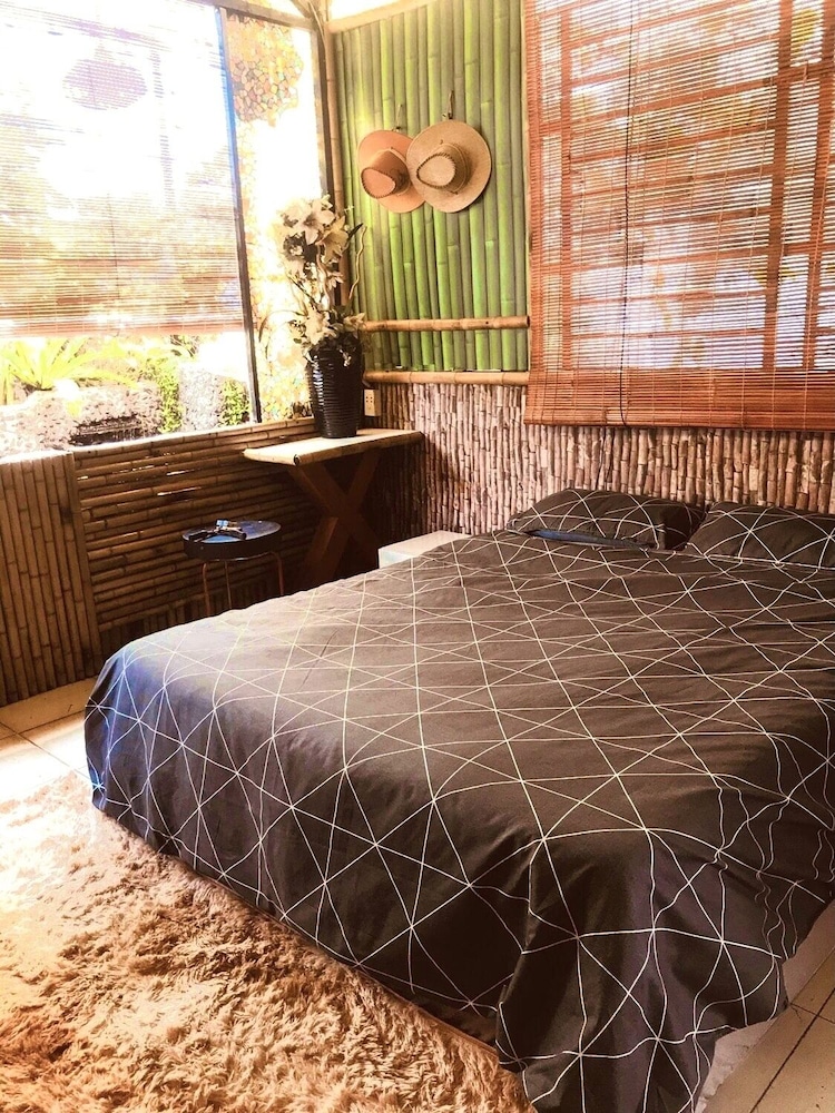 Mobylette Saigon Hostel - Adults only