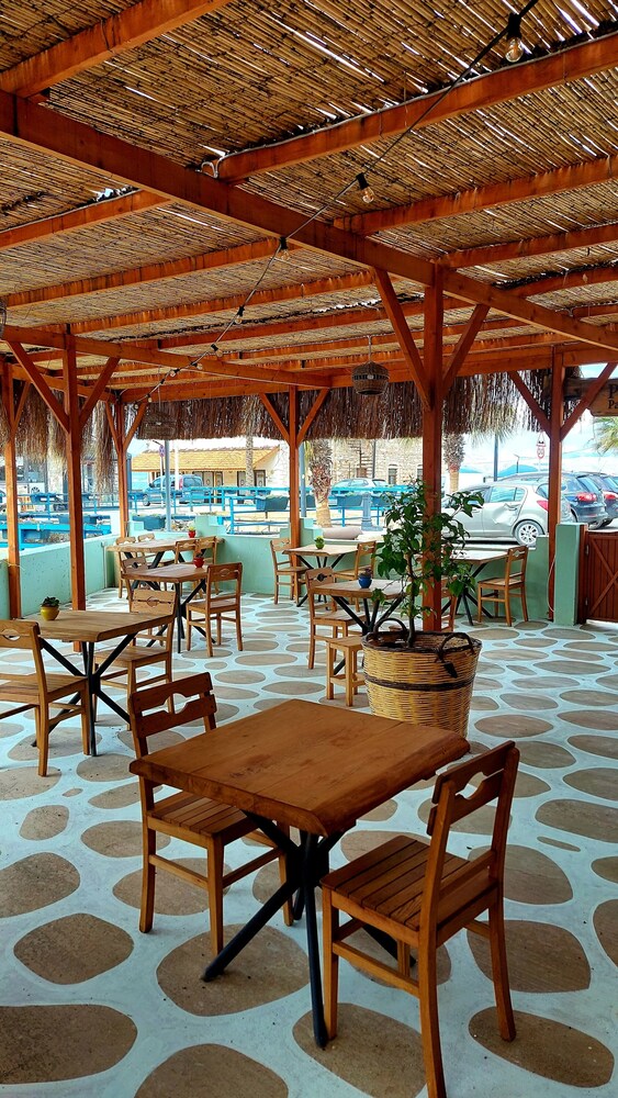 Pürhayal Çeşme
