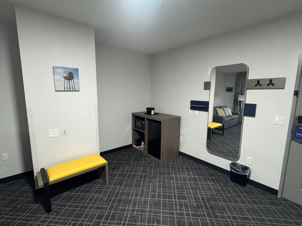 Comfort Inn & Suites Memphis Germantown
