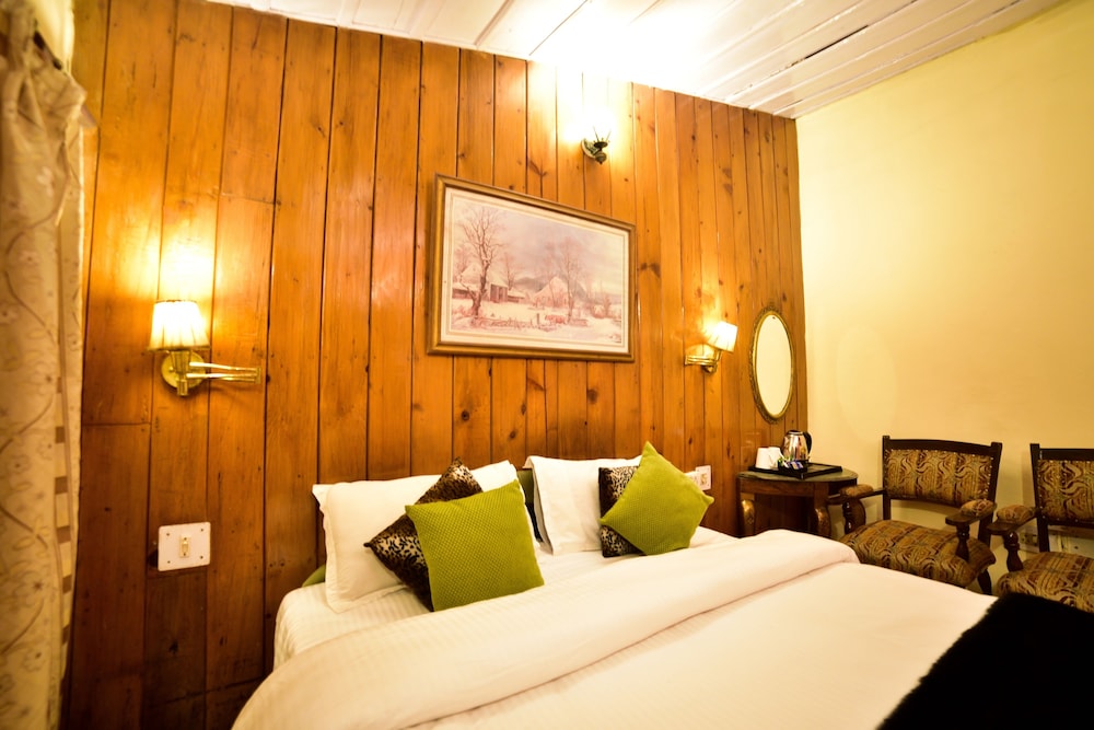 Hotel Chimney House by OpenSky, Mussoorie view 4