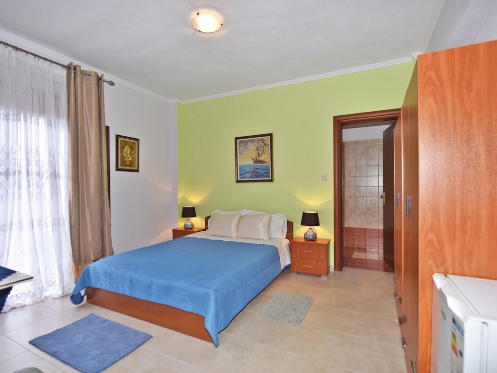 Villa George by Travelpro Services photo 3