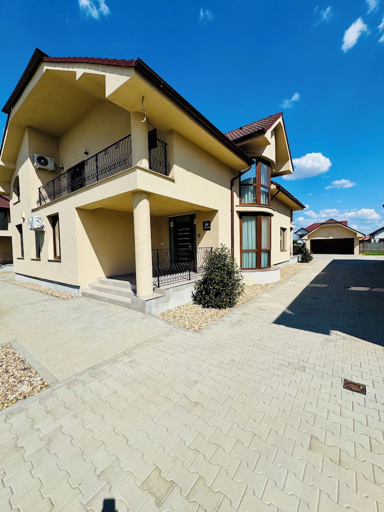 Roua Residence